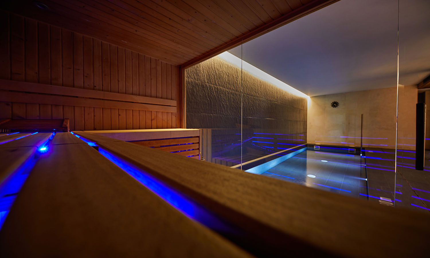 Blog Nakar Hotel urban spa Palma de Mallorca heated pool