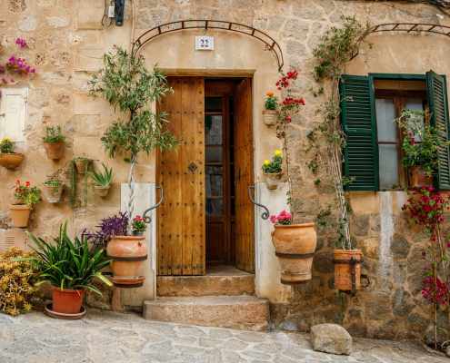 F Palma Guide – The Nakar Pocket Guide to Valldemossa, Mallorca