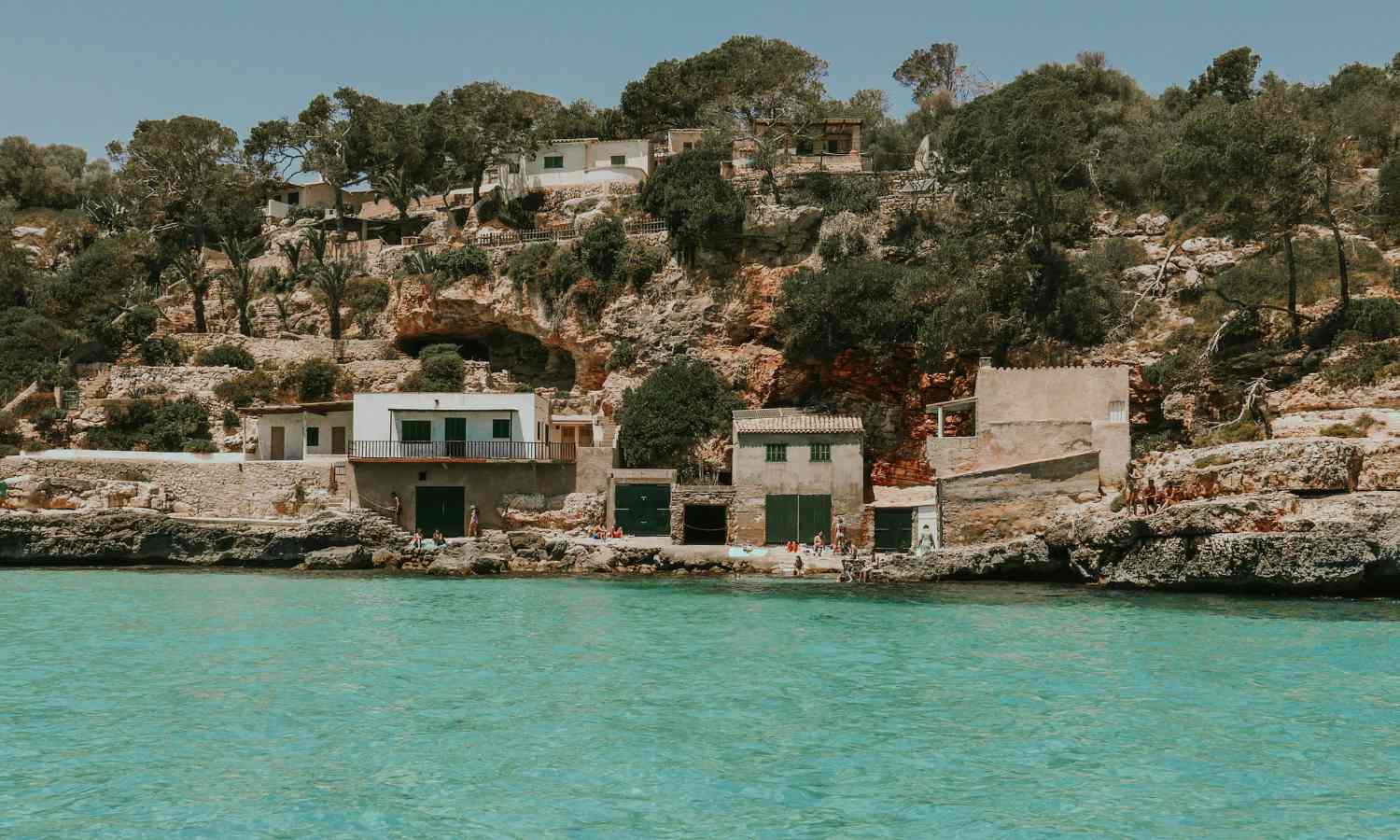 NAKAR HOTEL MALLORCA Top 5 Mediterranean coves in Mallorca - Cala Llombards calas Buchten