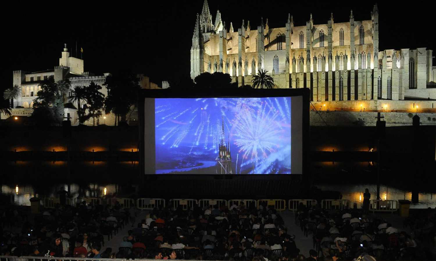 NAKAR HOTEL MALLORCA Palma Guide - whats on this summer concerts Cinema a la Fresca