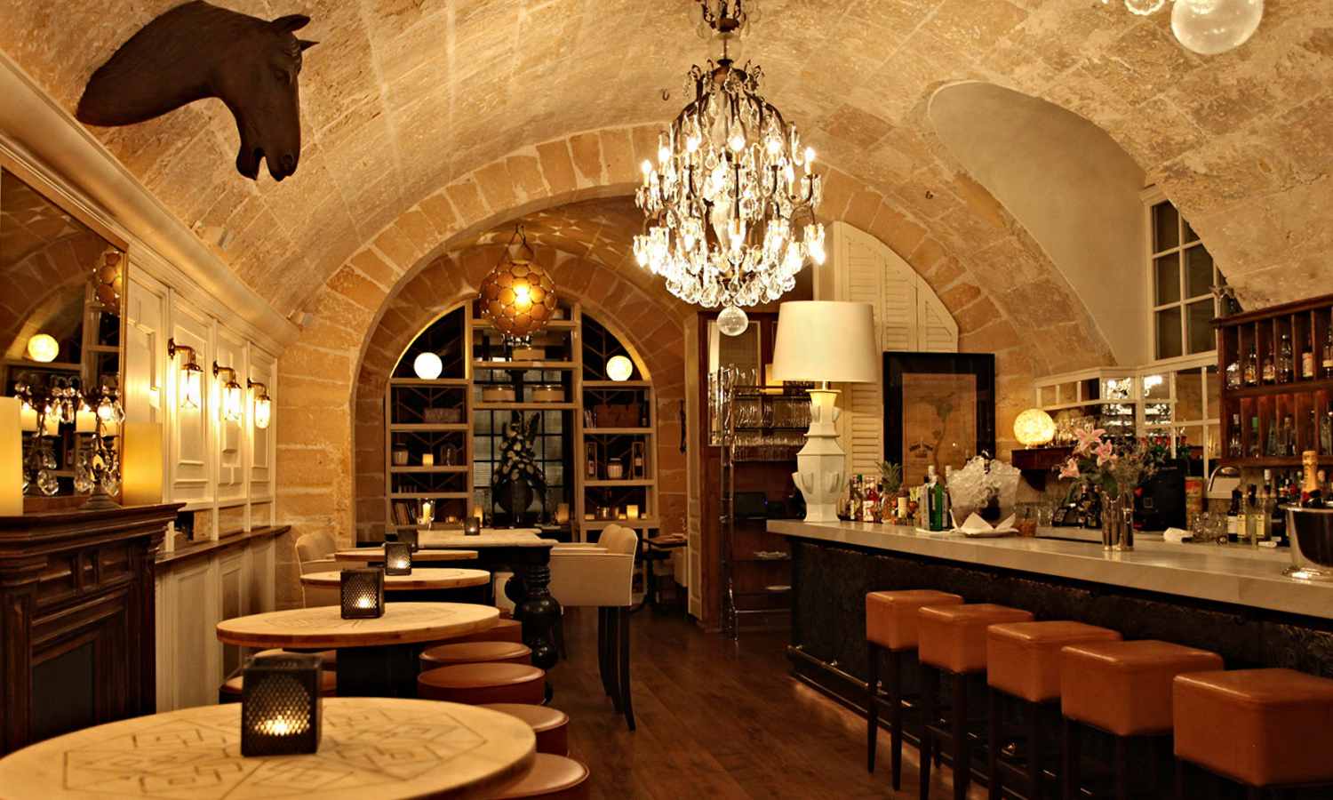 Nakar hotel Mallorca -The cosiest restaurants in Palma this winter - tast club