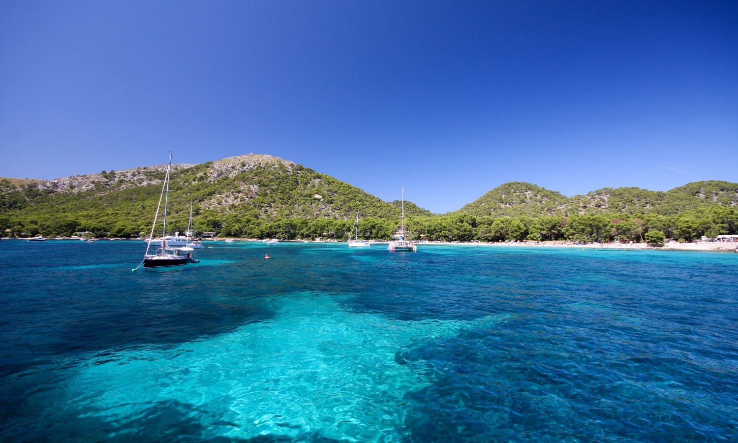 Nakar hotel Mallorca Palma Guide - Mallorca's best beaches to visit this summer - Cala Formentor-min
