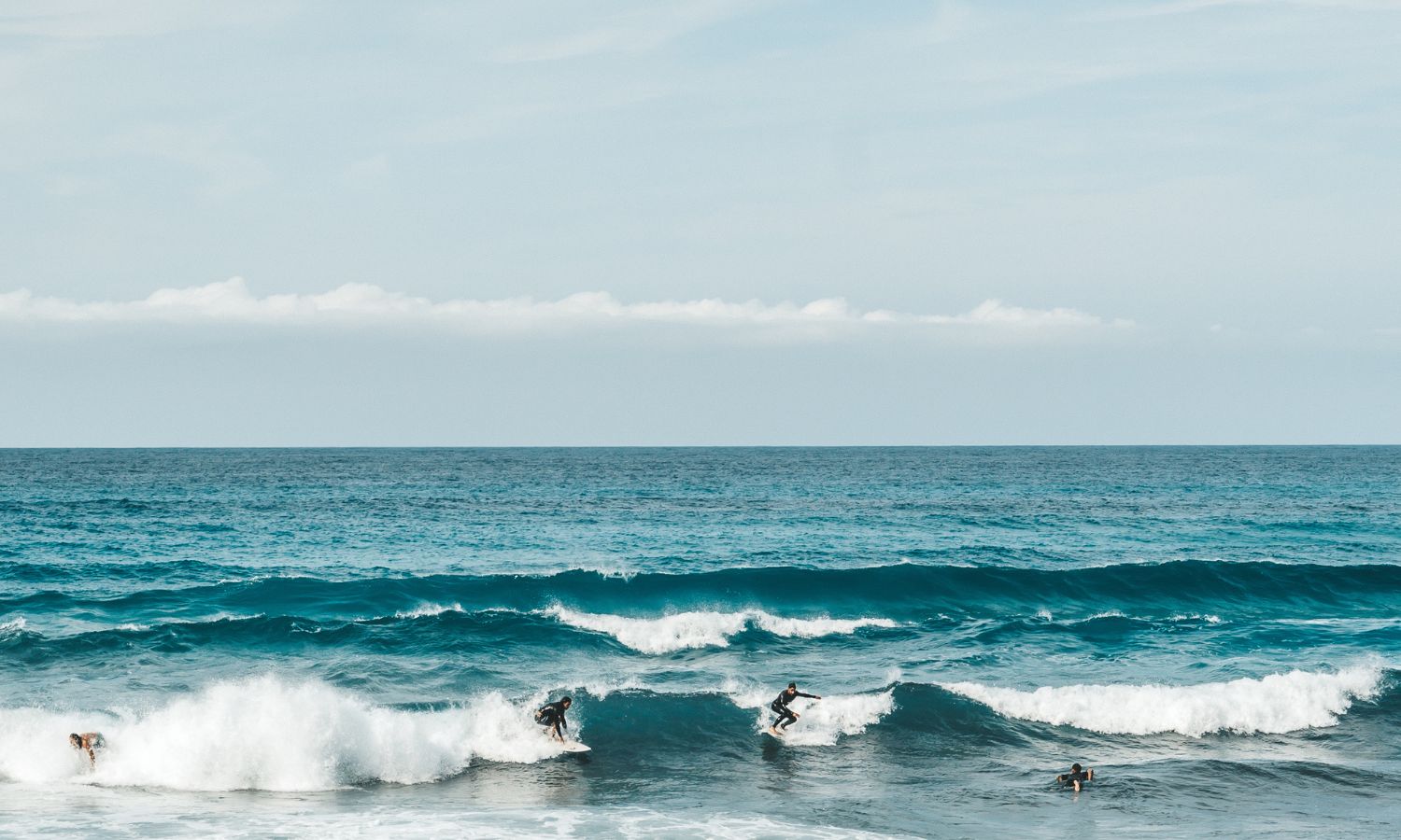  Nakar hotel PALMA GUIDE - water sports Mallorca surf and kitesurf  Wassersport