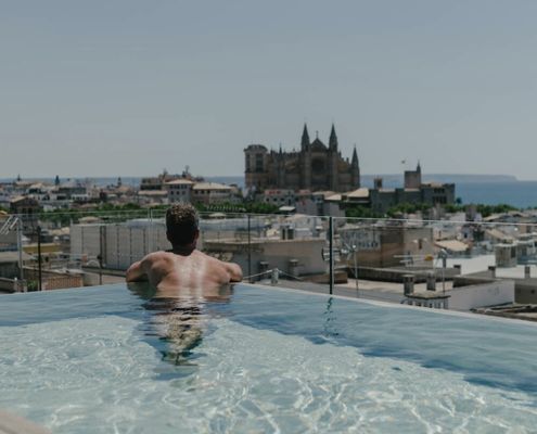 F Blog Nakar Hotel Palma Guide - Black Friday