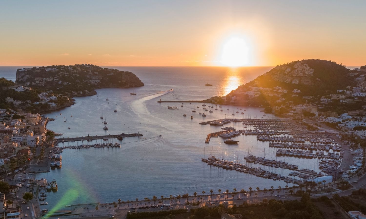 Nakar Hotel Palma Guide - The Nakar Pocket Guide to... Andratx and Puerto de Andratx places to see