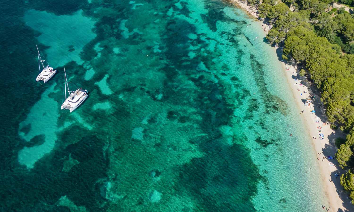 Blog Nakar Hotel Palma Guide - Visiting Mallorca this summer_ Fun activities to try while you're here coves mallorca